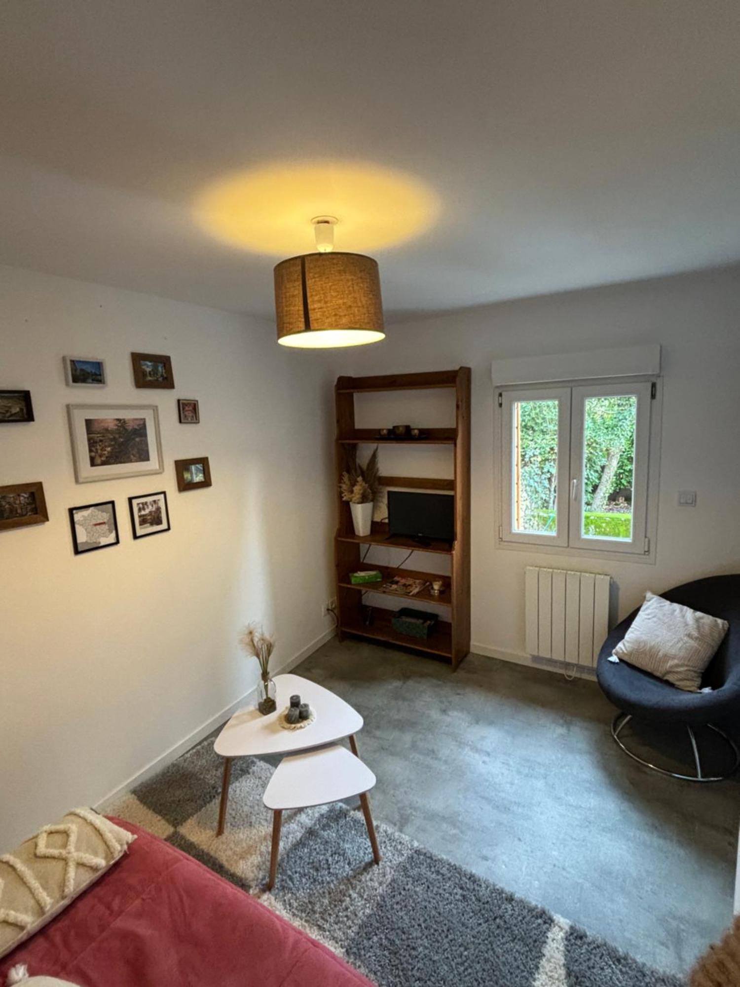 Charmant Studio Argenton Sur Creuse Buitenkant foto